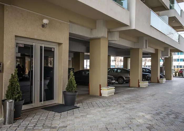 Sea Gem 2 - New, Stunning Views, And 200m To * Mamaia